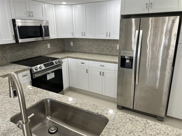 1331 SW 124th Ct E-3, Miami, FL 33184
