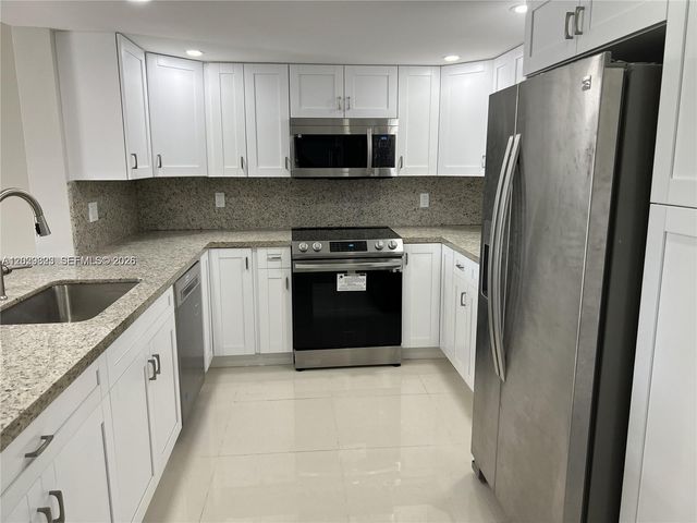 1331 SW 124th Ct E-3, Miami, FL 33184