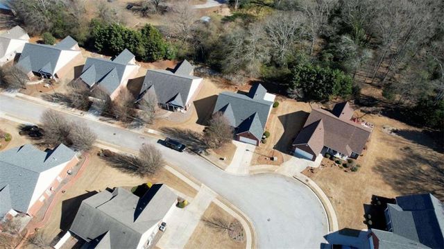 339 Crossroads Drive, Social Circle, GA 30025