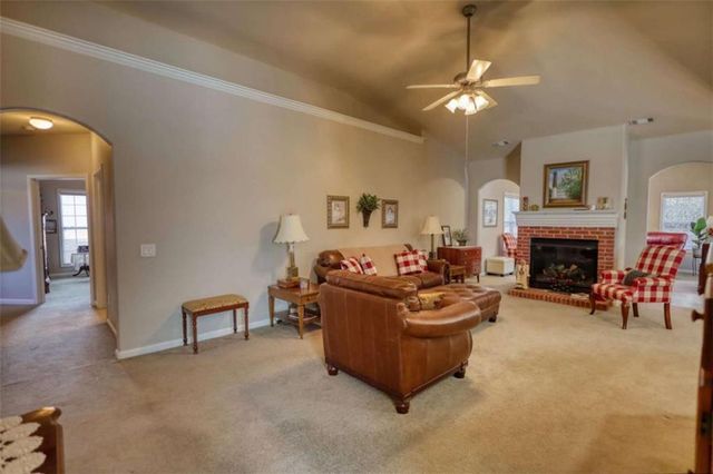 339 Crossroads Drive, Social Circle, GA 30025