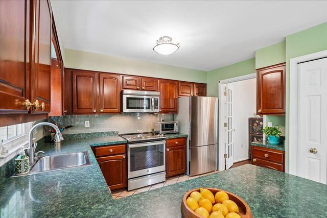 10109 LANGHORNE CT, Bethesda, MD 20817