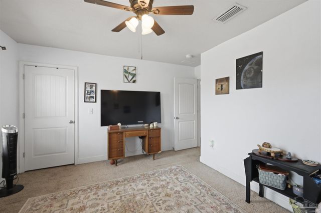 6377 Ladera Trl, Pace, FL 32571