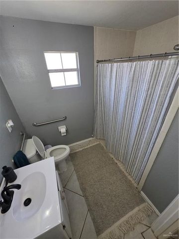 4303 Esperanza Drive, Edinburg, TX 78542