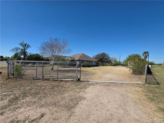 4303 Esperanza Drive, Edinburg, TX 78542