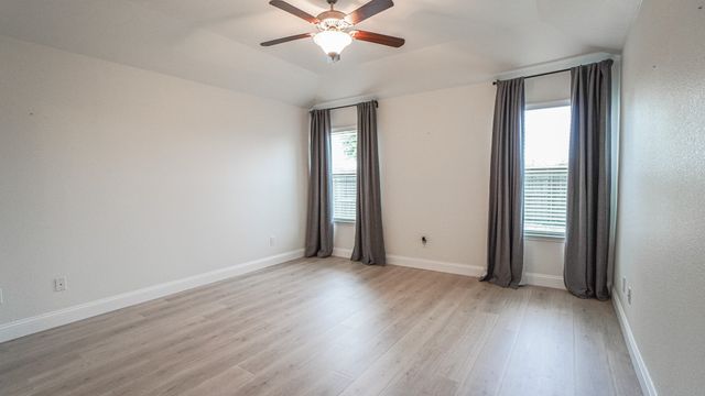 239 Oxford Drive, Fate, TX 75189