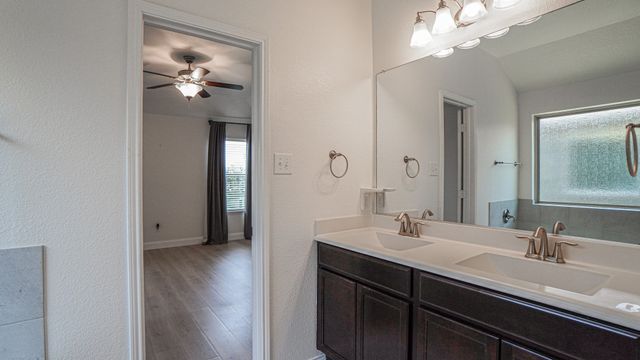 239 Oxford Drive, Fate, TX 75189
