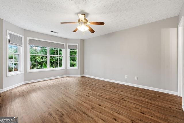 1001 Daventry Crossing, Woodstock, GA 30188