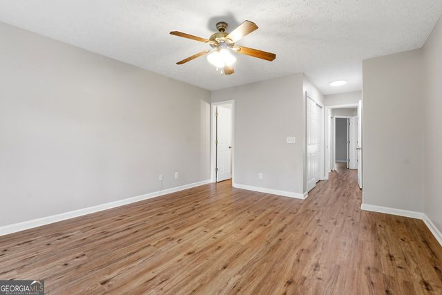 1001 Daventry Crossing, Woodstock, GA 30188