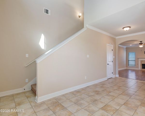 315 Forest Grove Drive, Youngsville, LA 70592