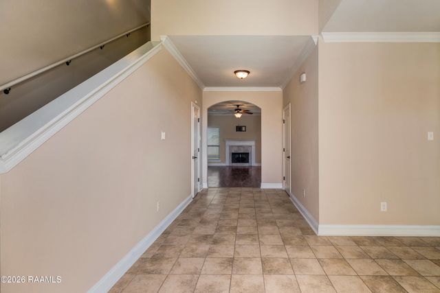 315 Forest Grove Drive, Youngsville, LA 70592