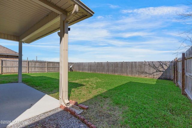 315 Forest Grove Drive, Youngsville, LA 70592