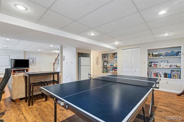 512 Deer Pointe Court, Fenton, MO 63026