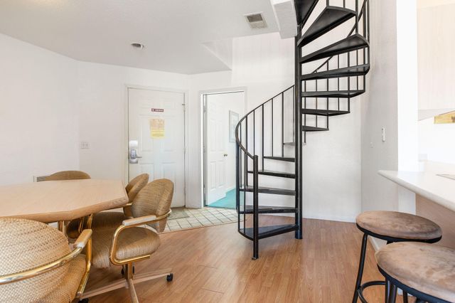 815 Holiday Ridge I-11, Branson, MO 65616