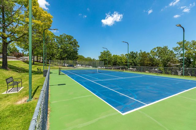 815 Holiday Ridge I-11, Branson, MO 65616