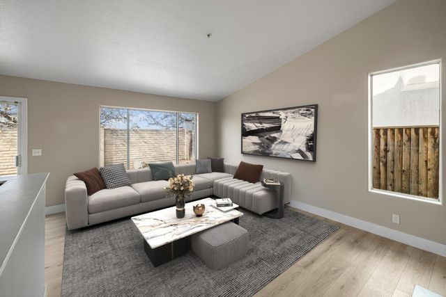 11 Saguaro Circle, Salinas, CA 93905