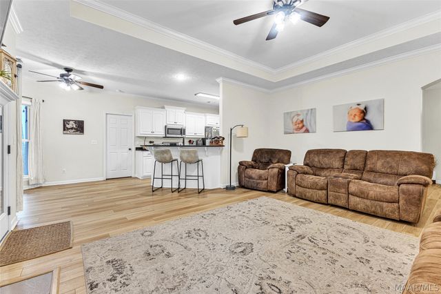 707 Pinetuckett Parkway, Deatsville, AL 36022