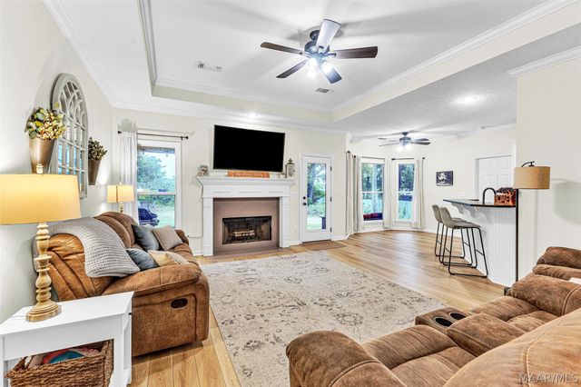 707 Pinetuckett Parkway, Deatsville, AL 36022