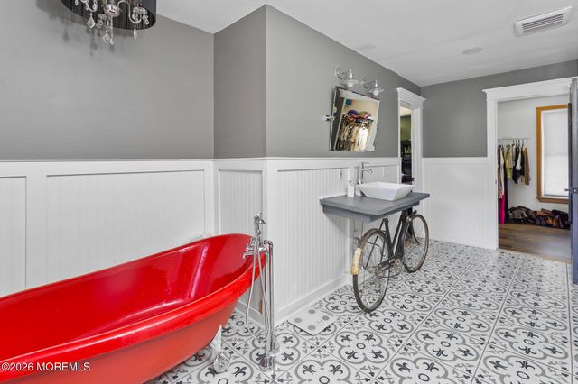 192 Yorkshire Terrace, Wrightstown, NJ 08562
