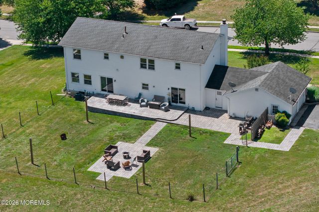 192 Yorkshire Terrace, Wrightstown, NJ 08562
