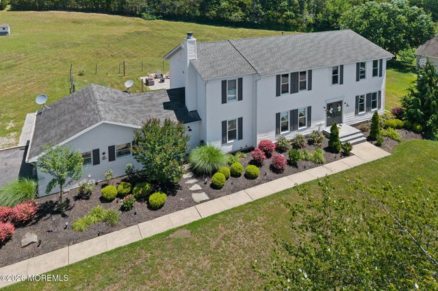 192 Yorkshire Terrace, Wrightstown, NJ 08562