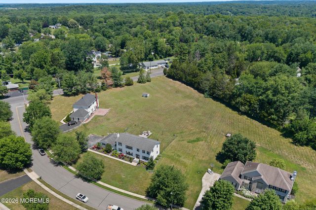 192 Yorkshire Terrace, Wrightstown, NJ 08562