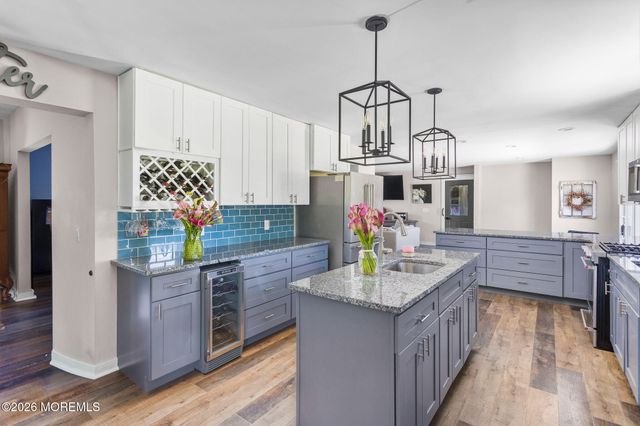 192 Yorkshire Terrace, Wrightstown, NJ 08562