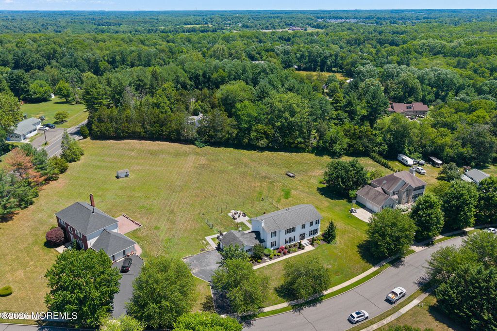 192 Yorkshire Terrace, Wrightstown, NJ 08562