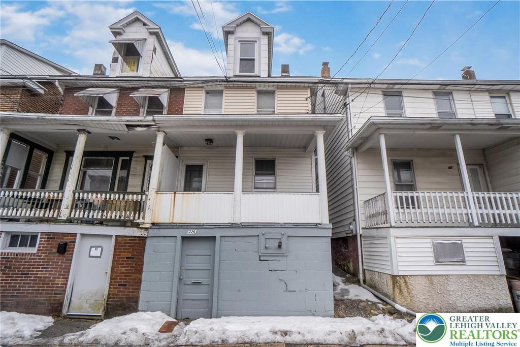 224 West Water Street, Lansford Boro, PA 18232