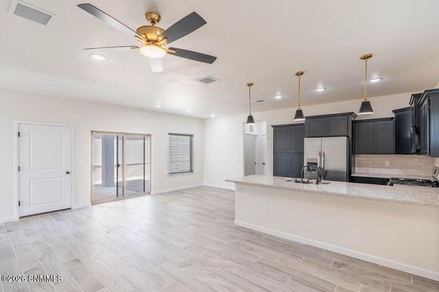 1141 Bronze Hill Avenue, Santa Teresa, NM 88008