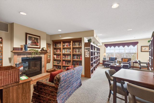 5650 Boone Avenue N 310, New Hope, MN 55428