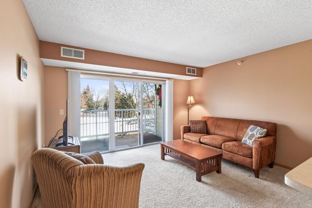 5650 Boone Avenue N 310, New Hope, MN 55428