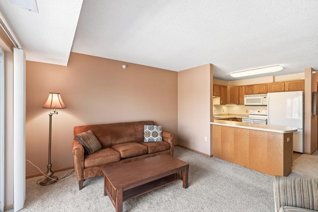 5650 Boone Avenue N 310, New Hope, MN 55428