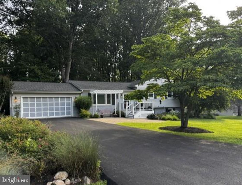 5576 JACLYN DR, Warrenton, VA 20187