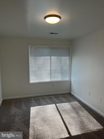 10172 SCOTCH HILL DR, Upper Marlboro, MD 20774