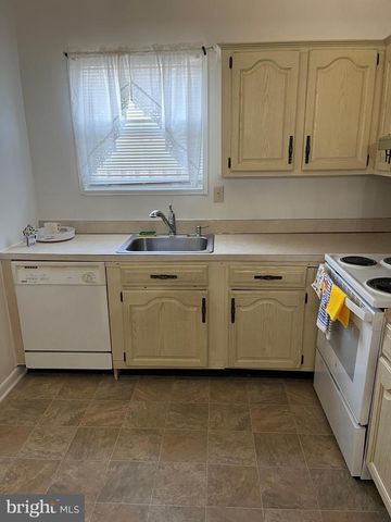 10172 SCOTCH HILL DR, Upper Marlboro, MD 20774