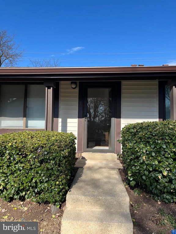 10172 SCOTCH HILL DR, Upper Marlboro, MD 20774