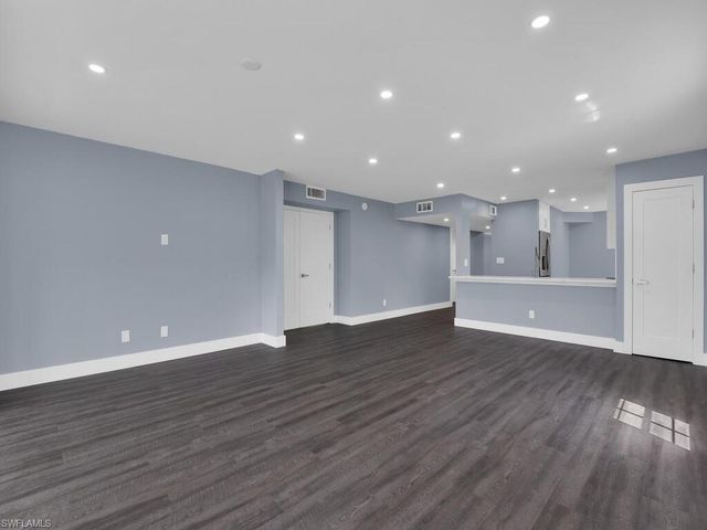 1200 Misty Pines CIR C101, Naples, FL 34105