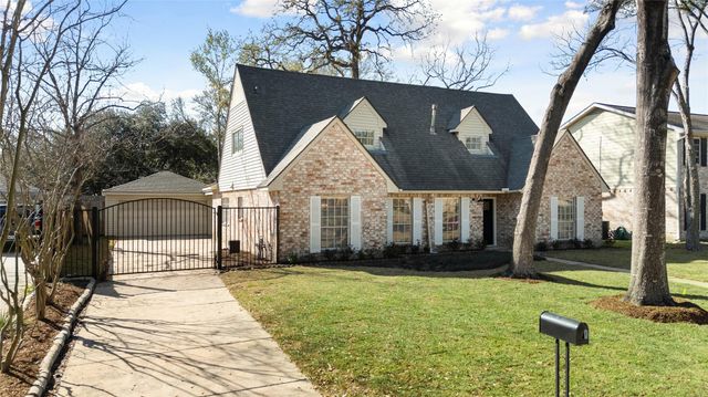 5707 Ash Oak Drive, Houston, TX 77091