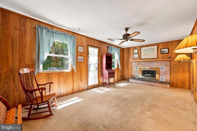 2229 OAKWYN RD, Lafayette Hill, PA 19444