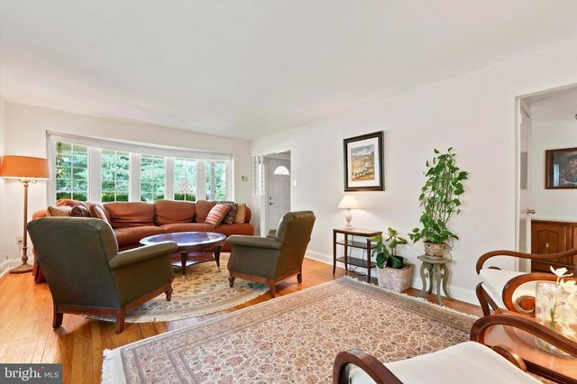 2229 OAKWYN RD, Lafayette Hill, PA 19444