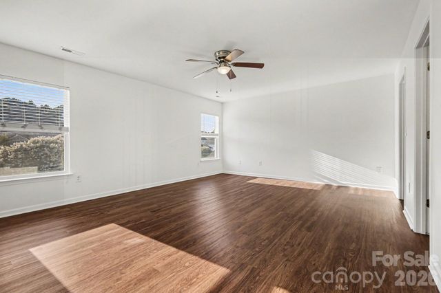 4615 Potters Glen Road, Charlotte, NC 28269