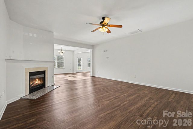 4615 Potters Glen Road, Charlotte, NC 28269