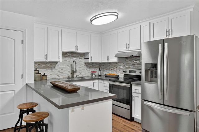 755 14th Avenue 315, Santa Cruz, CA 95062