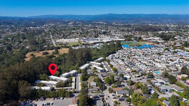755 14th Avenue 315, Santa Cruz, CA 95062