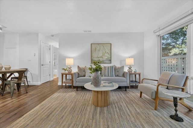 755 14th Avenue 315, Santa Cruz, CA 95062