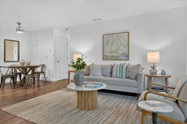 755 14th Avenue 315, Santa Cruz, CA 95062