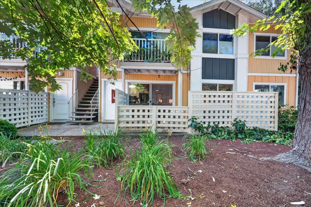 755 14th Avenue 315, Santa Cruz, CA 95062