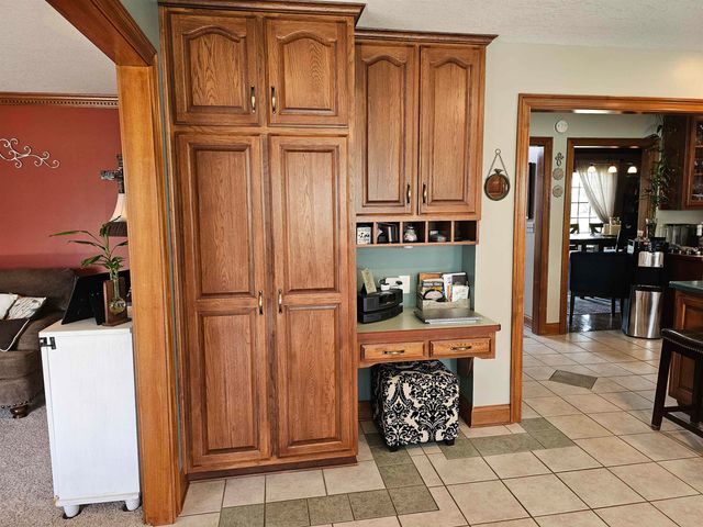 502 Hunters Ridge, Auburn, IN 46706