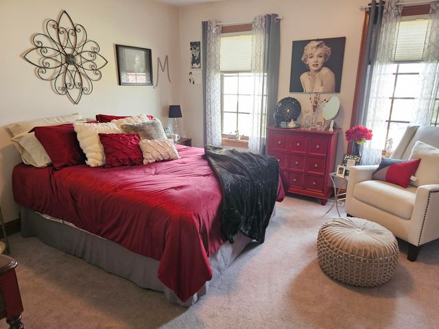 502 Hunters Ridge, Auburn, IN 46706