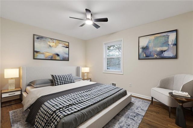 862 Hearthstone Drive, Stone Mountain, GA 30083